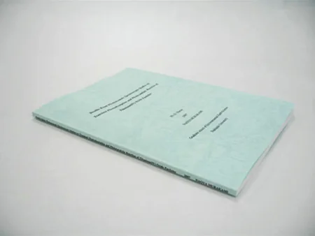 PROPRINT制作のレザック表紙を使用した無線綴じ冊子